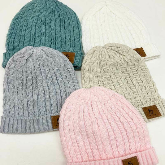 Gorrito bebé tejido invierno